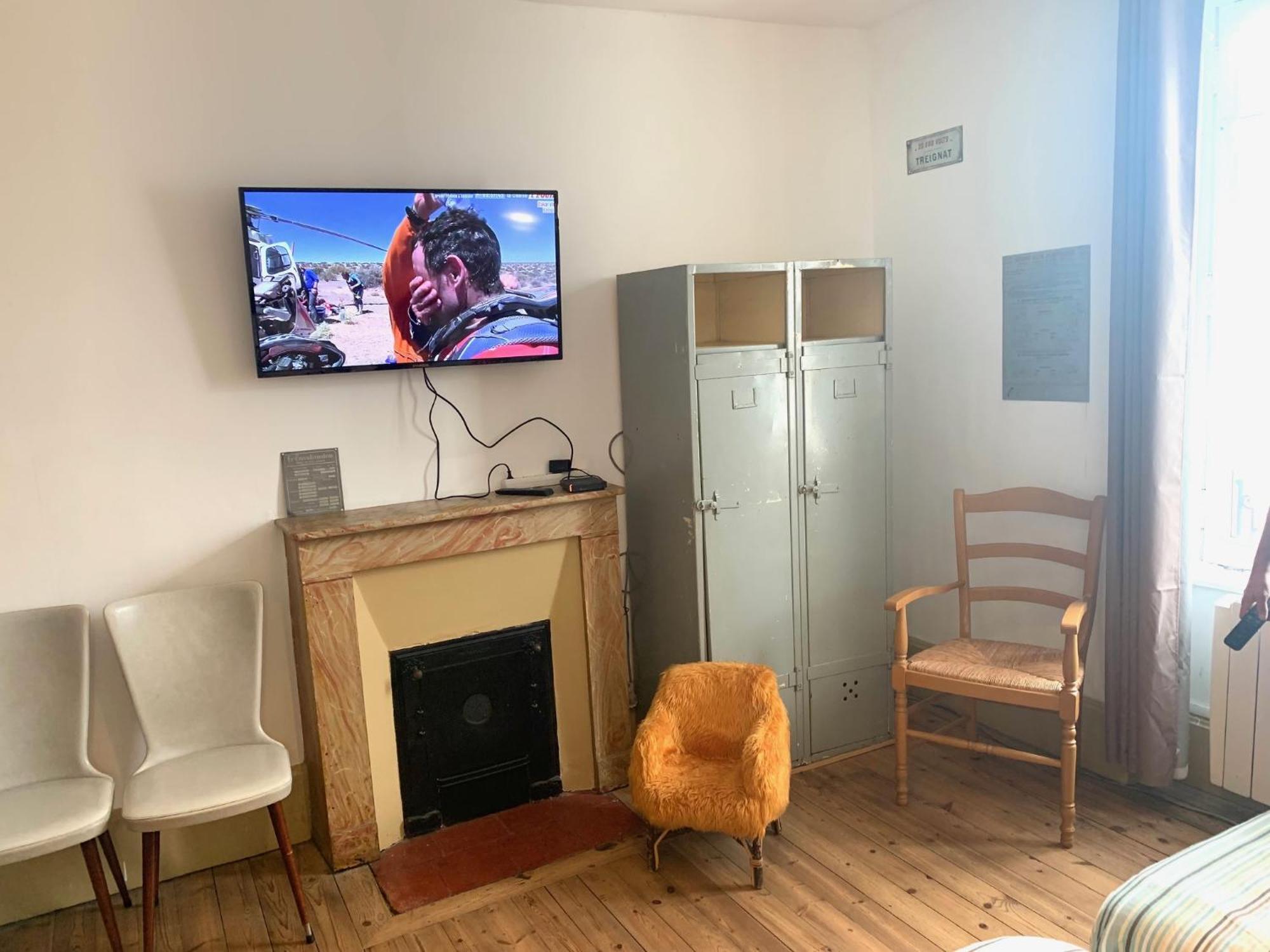 La Cremaillere Lägenhet Huriel Exteriör bild